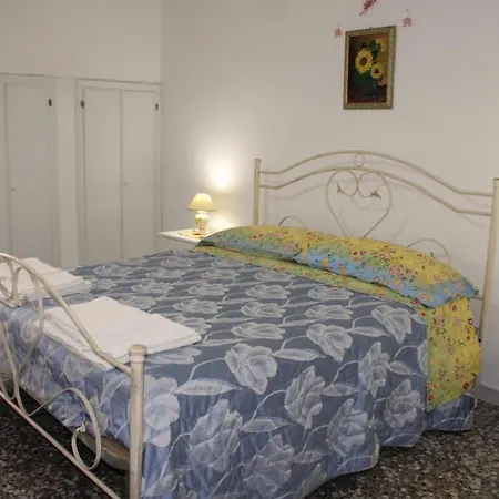 La Casa Dei Marinai Torre San Giovanni Ugento